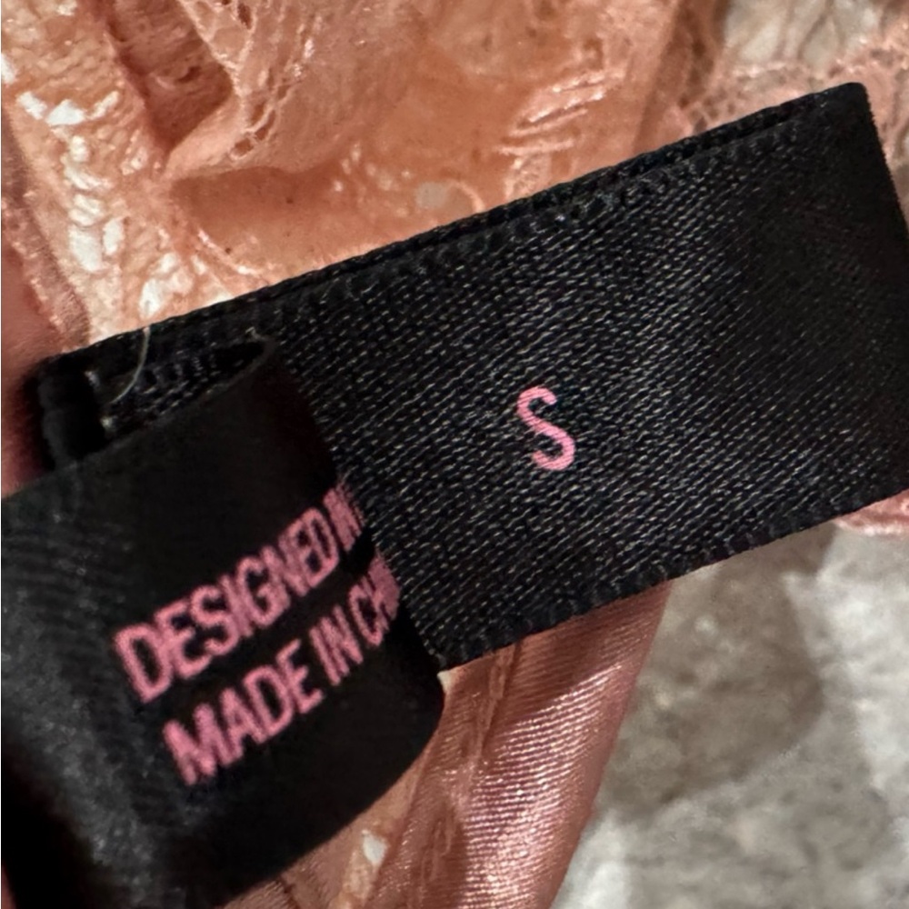 Eats Two Piece Pink Lingerie Set - Picture 2 of 2